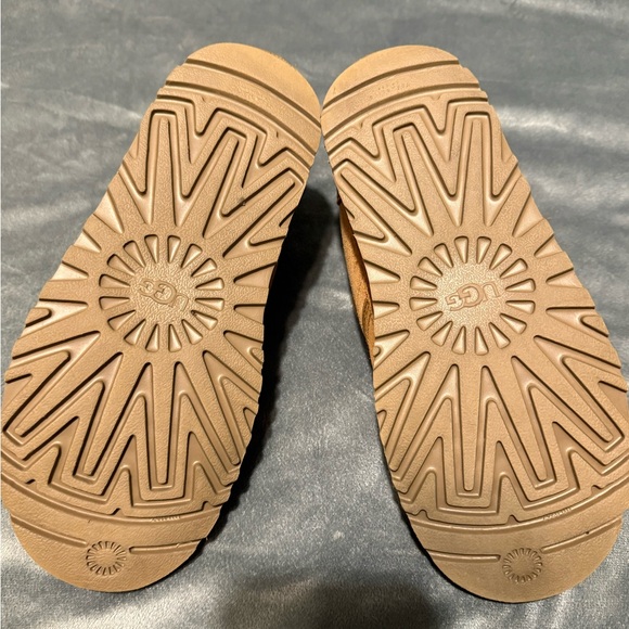 UGG Chestnut Suede Ankle Boots - Picture 2 of 3